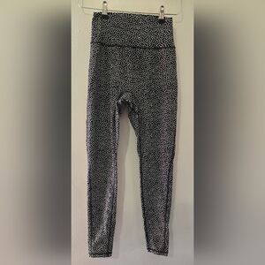 Buff Bunny Collection Black and White Leggings Size Small Like New!